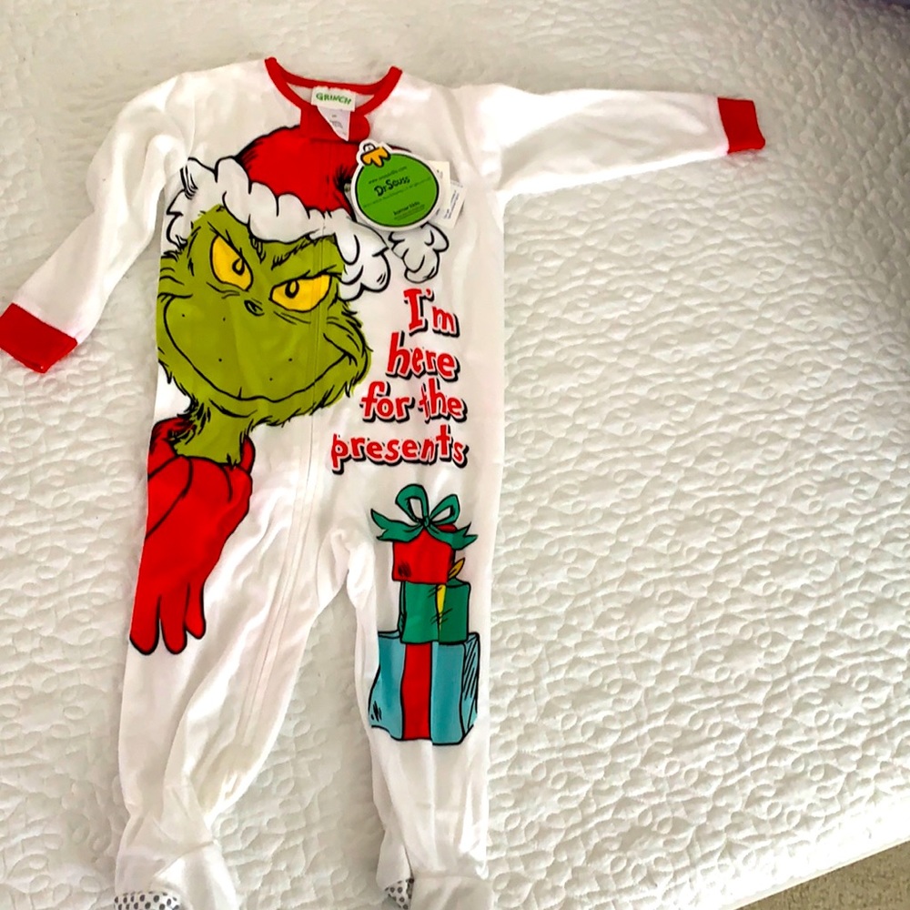 Grinch Pjs Size 24 M